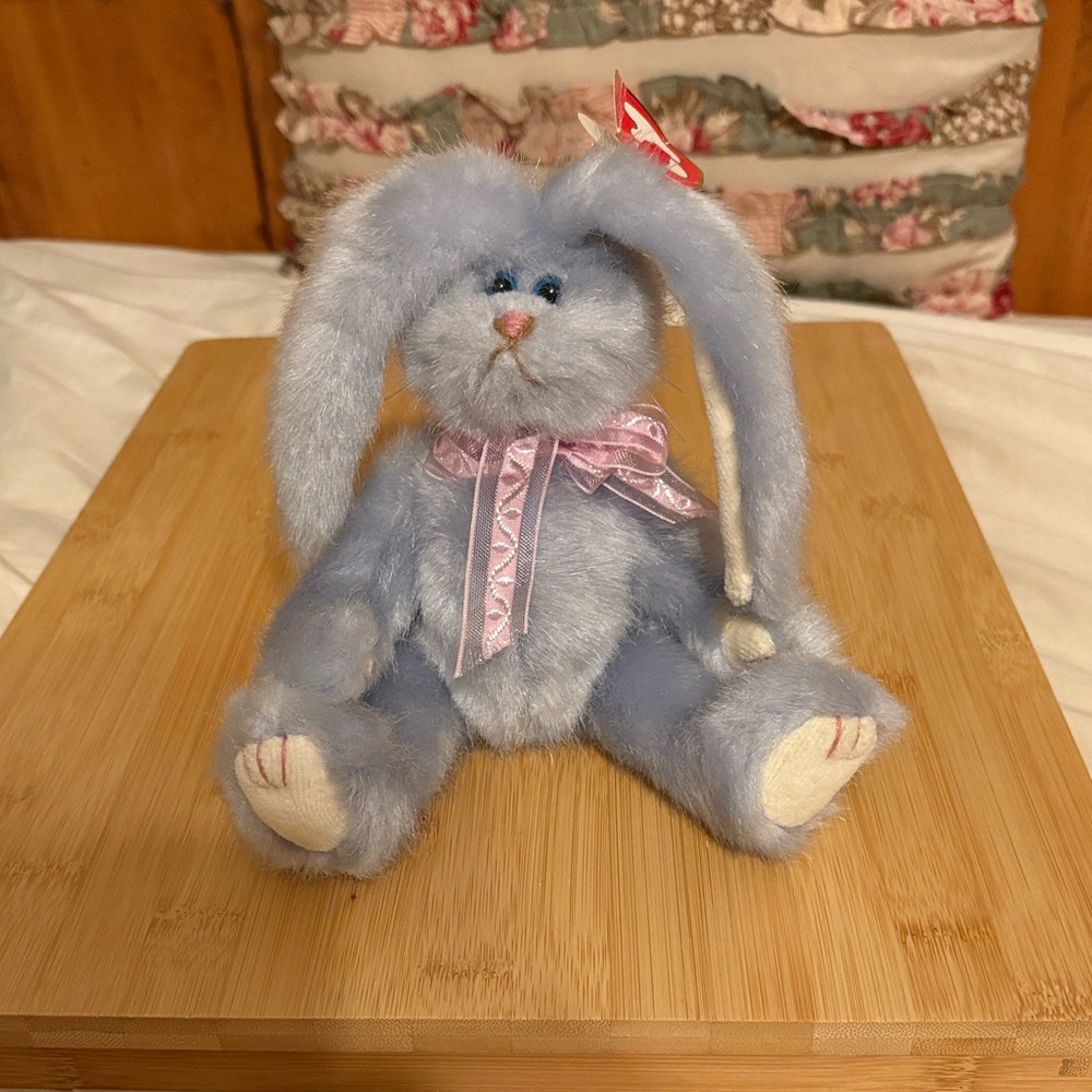 Ty Vintage Plush Bunny “Azalea”